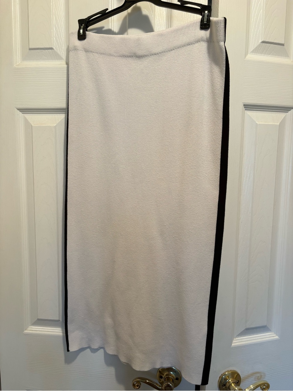 Zara Knit White Pencil Skirt with Black Side Stripe